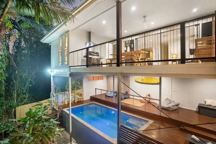 7 Bellevue Crescent, Edge Hill QLD 4870