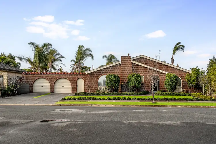 22 Lochside Drive, West Lakes SA 5021