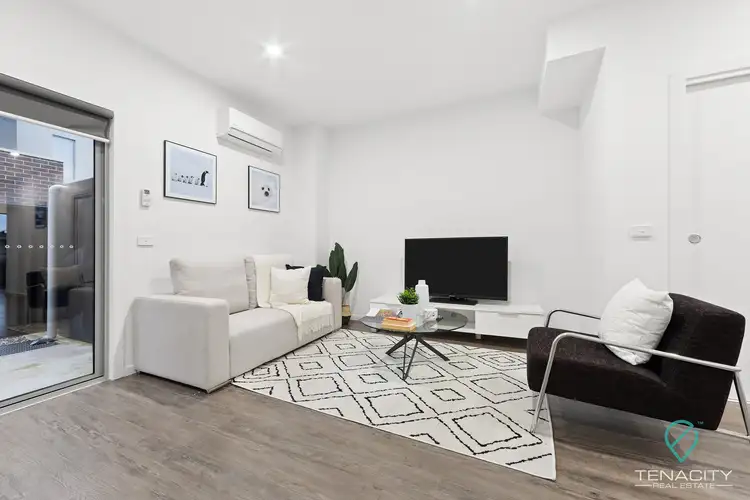 Fourth view of Homely townhouse listing, 1/33 Commercial Street, Maidstone VIC 3012