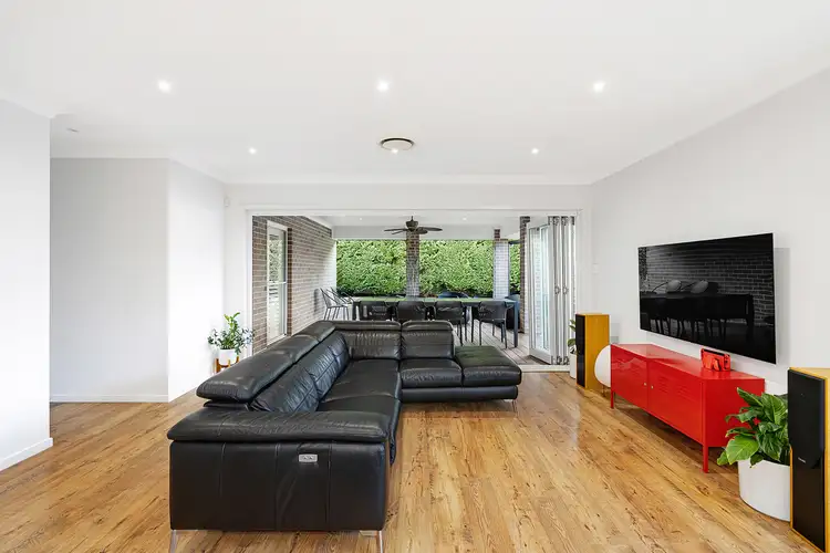 9 Percival Avenue, Ingleburn NSW 2565