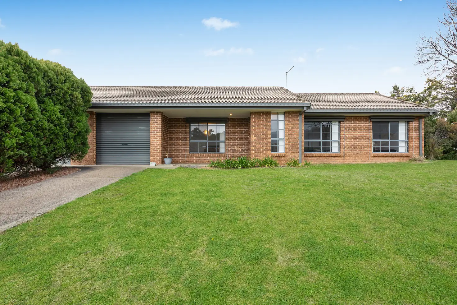 Main view of Homely unit listing, 1/2 Lowana Close, Mudgee NSW 2850