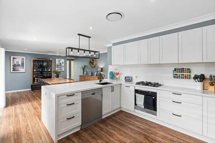 18 Skyhawk Avenue, Hamlyn Terrace NSW 2259