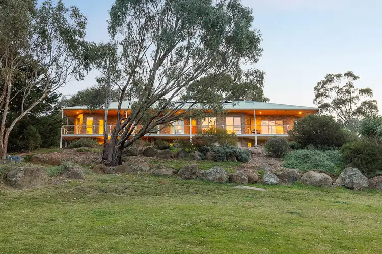 30 Callander Close, Sunbury VIC 3429