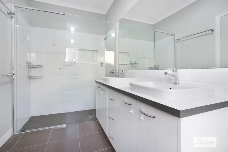 Sixth view of Homely house listing, 8 Wintersun Parade, Bandiana VIC 3691