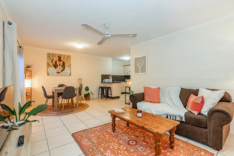 2/7 Warburton Street, North Ward QLD 4810