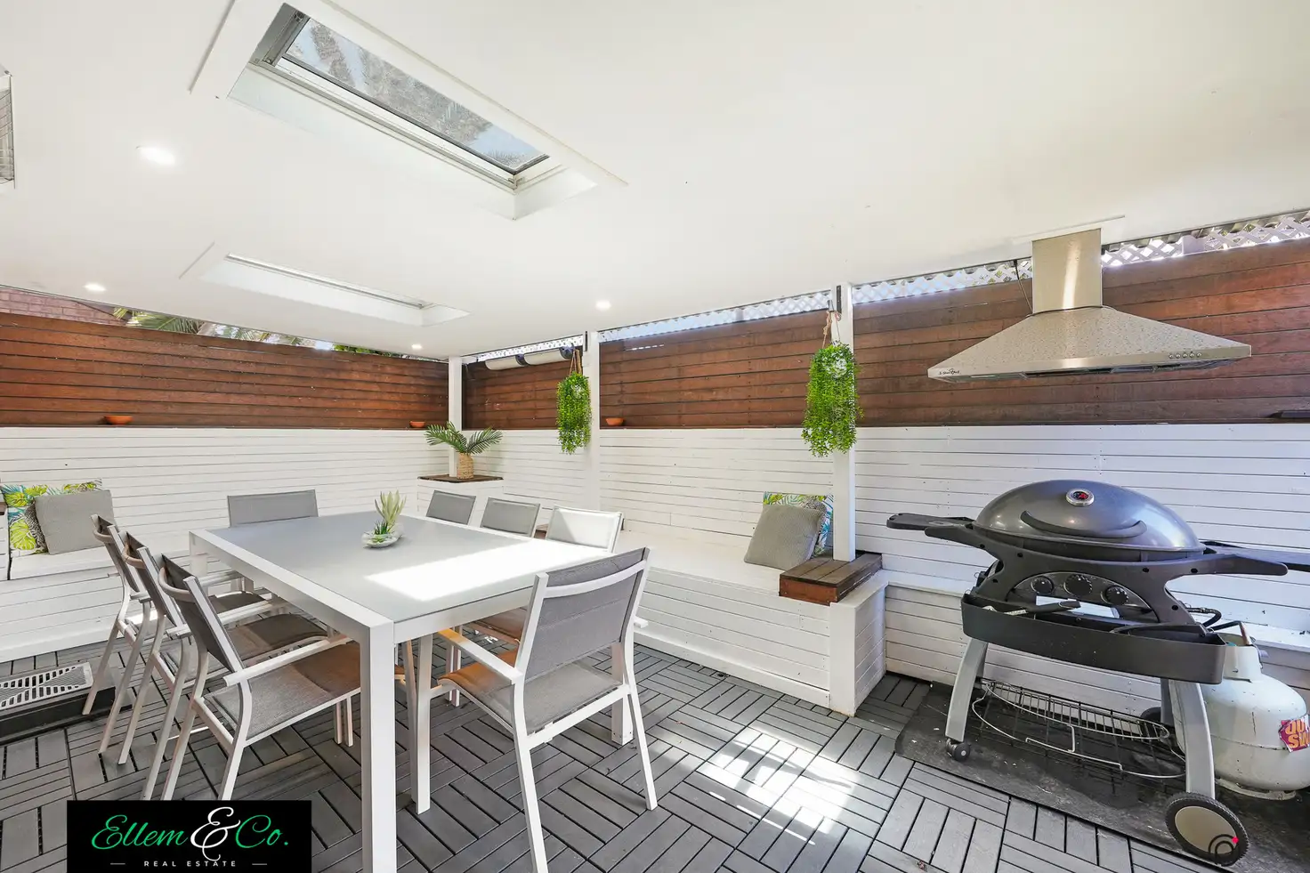 Main view of Homely townhouse listing, 2/85 Addison Avenue, Lake Illawarra NSW 2528