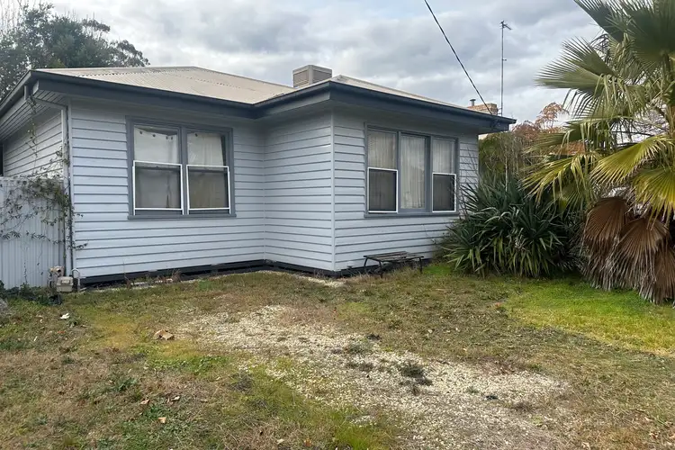 1 Thomas Street, Kangaroo Flat VIC 3555