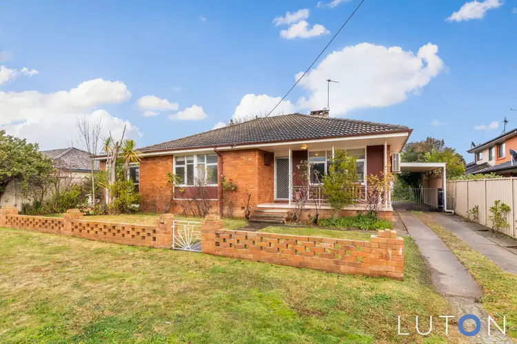 5 Broughton Place