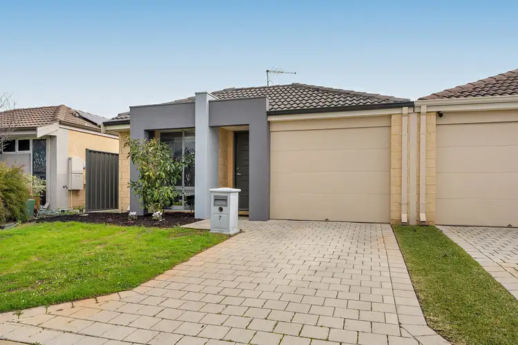 Second view of Homely house listing, 7 Mears Way, Hilbert WA 6112