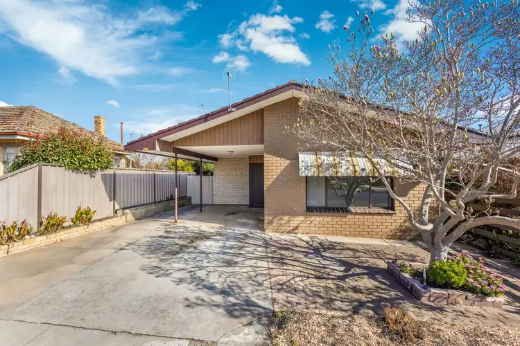 4/14 Townsend Street, Flora Hill VIC 3550