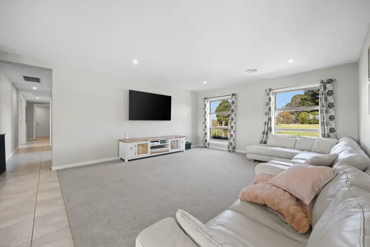 Sixth view of Homely house listing, 921 Sebastopol-Smythesdale Road, Ross Creek VIC 3351