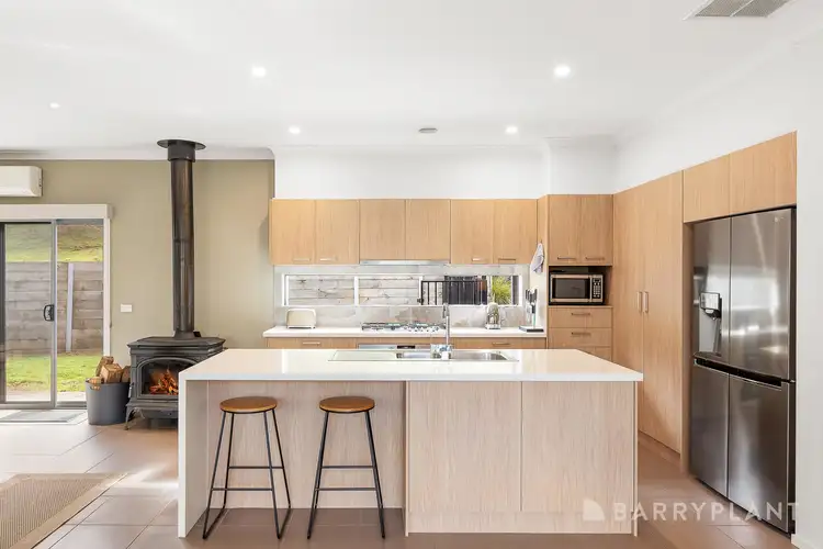 Second view of Homely house listing, 10 Clive Avenue, Healesville VIC 3777