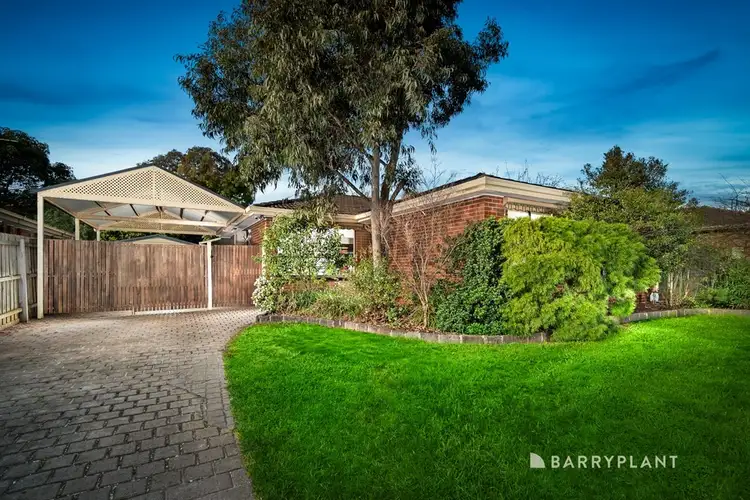 12 Fraser Close, Mill Park VIC 3082