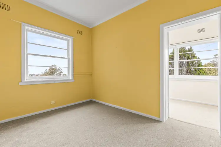Third view of Homely apartment listing, 5/6 Echo Point Road, Katoomba NSW 2780