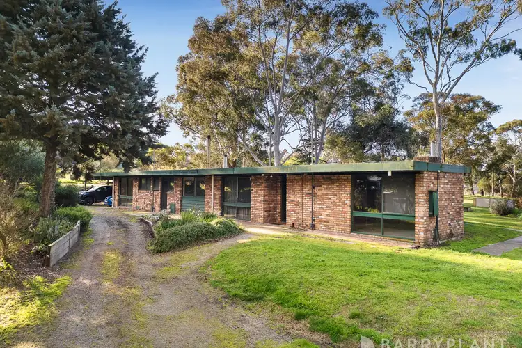 29 Henderson Road, Yarra Glen VIC 3775