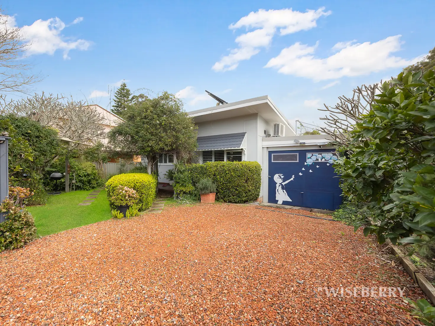 Main view of Homely house listing, 32 Laelana Avenue, Budgewoi NSW 2262