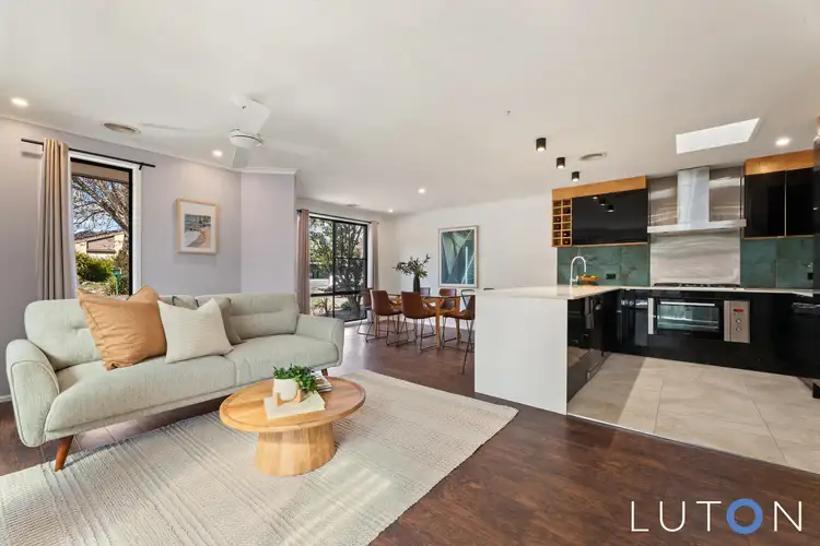 28 Dixson Circuit, Conder ACT 2906