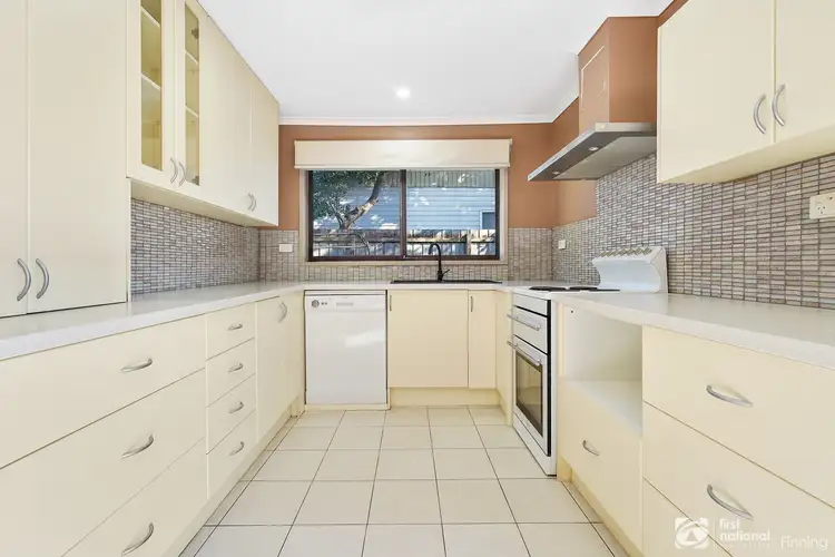 Fourth view of Homely unit listing, 2/22 Walter Street, Cranbourne VIC 3977