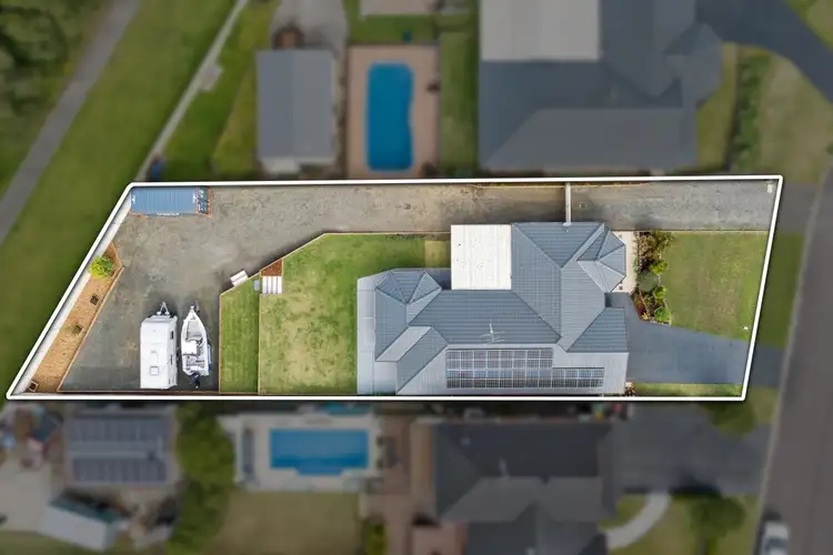 32 John Verge Avenue, Rutherford NSW 2320