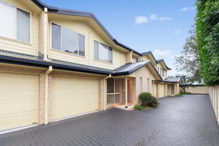 Third view of Homely villa listing, 3/11 Warwick Street, Blackwall NSW 2256