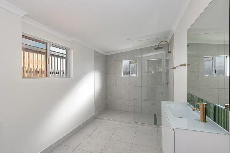 Fifth view of Homely house listing, 1583 Riverway Drive, Kelso QLD 4815