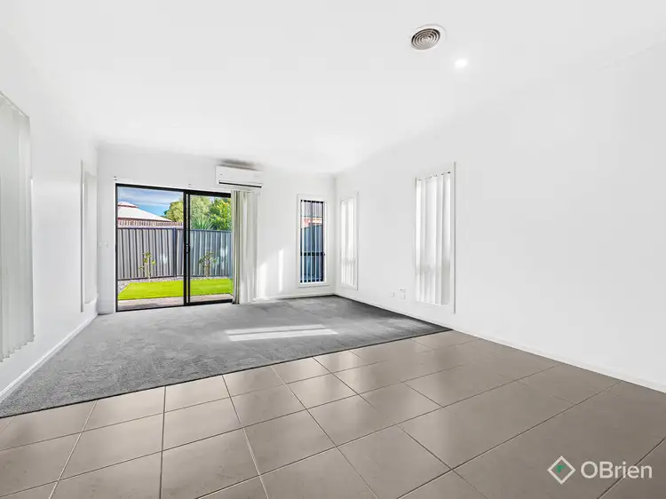 Main view of Homely house listing, 1/2 Glamis Court, Derrimut VIC 3026
