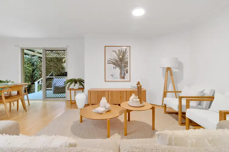 Second view of Homely house listing, 2 Franklin Drive, Lake Munmorah NSW 2259