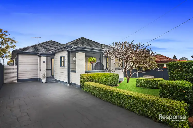 8 Raymond Avenue, Northmead NSW 2152