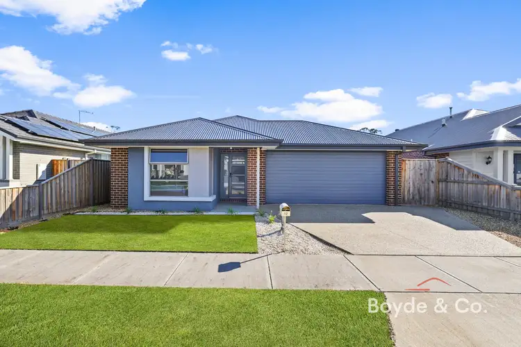 12 Kuwan Street, Drouin VIC 3818