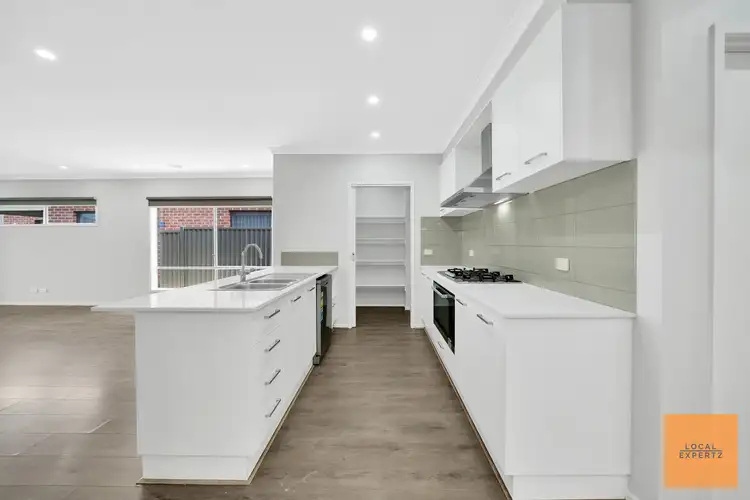 Fifth view of Homely house listing, 9 Azadi Crescent, Strathtulloh VIC 3338