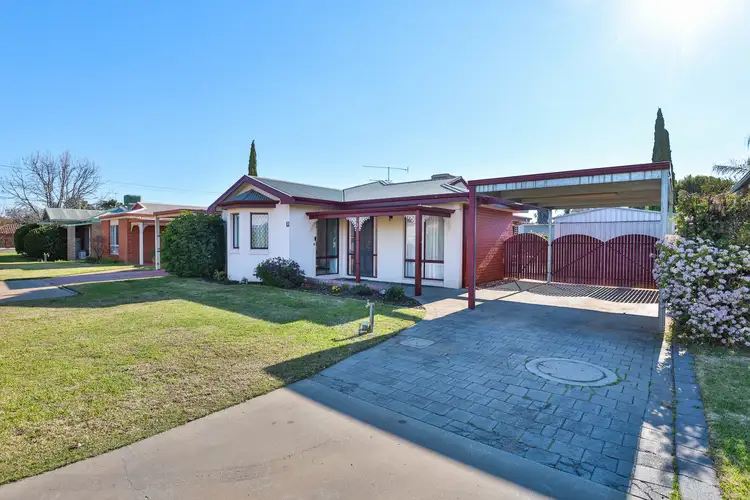 Main view of Homely unit listing, 2/883-885 Fifteenth Street, Mildura VIC 3500