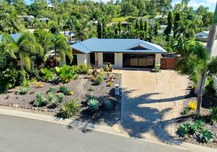 27 Banksia Court, Cannonvale QLD 4802