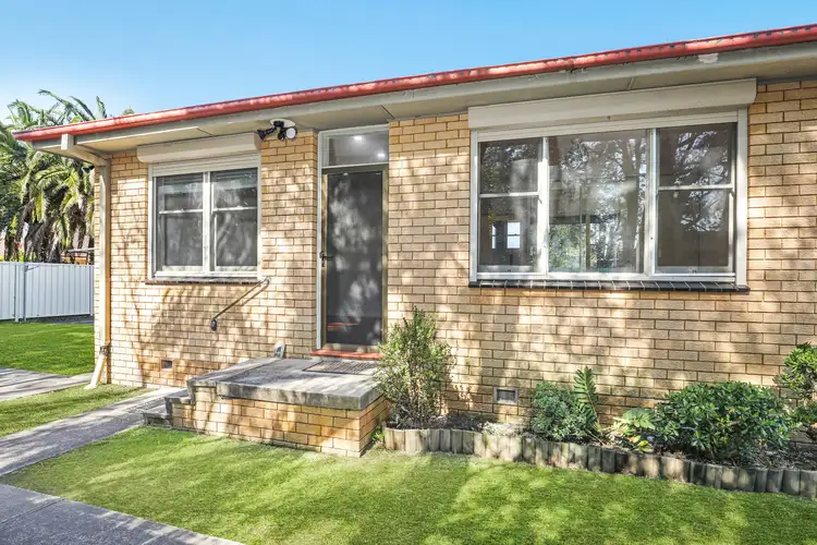 Main view of Homely unit listing, 4/37 Spinks Road, East Corrimal NSW 2518