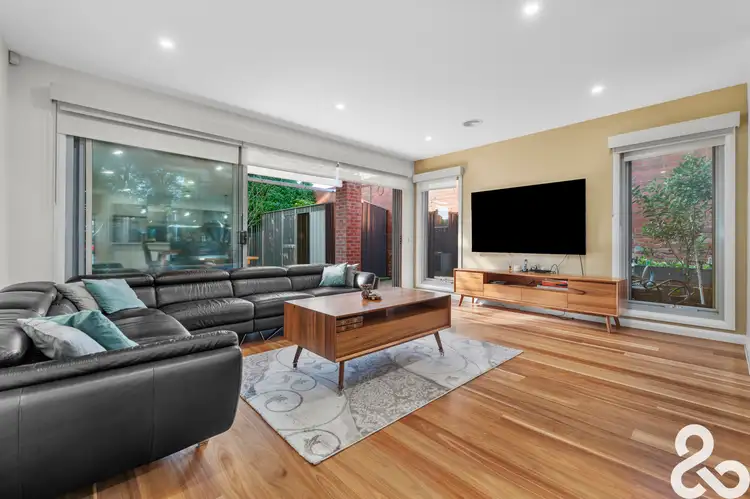 Fifth view of Homely townhouse listing, 4A McPhee Court, Thomastown VIC 3074