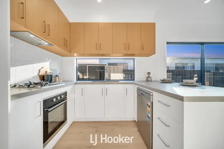 Sixth view of Homely townhouse listing, 1/1 Clive Street, Hampton Park VIC 3976