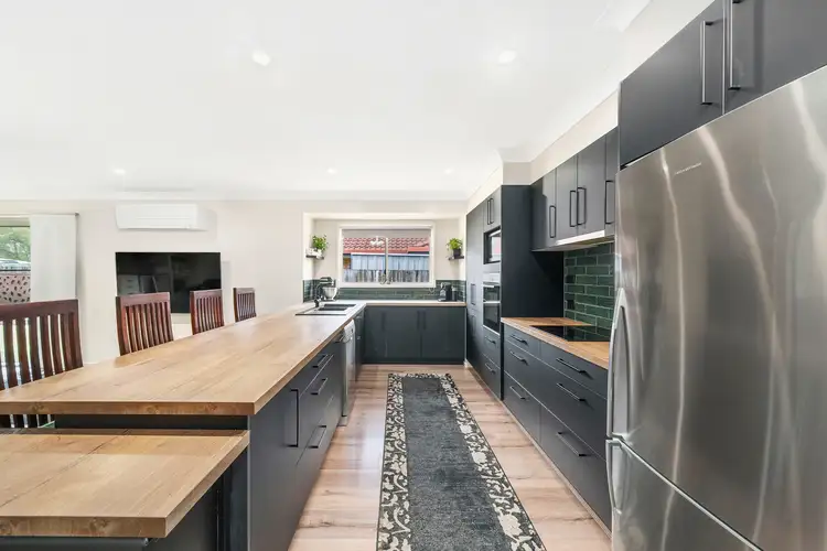 25 Eeles Drive, Morayfield QLD 4506