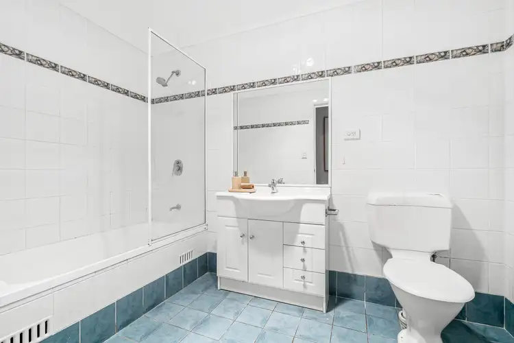 Sixth view of Homely apartment listing, 4/6-7 Funda Place, Brookvale NSW 2100
