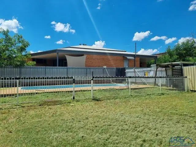 98 West Street, Mount Isa QLD 4825