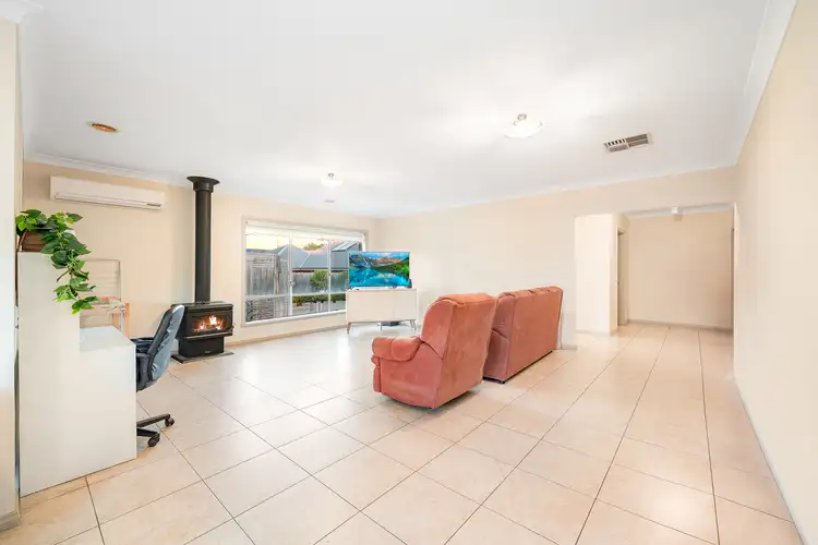 Third view of Homely house listing, 2/11 Dunraven Court, Sydenham VIC 3037