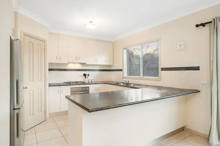 Fifth view of Homely house listing, 2/11 Dunraven Court, Sydenham VIC 3037