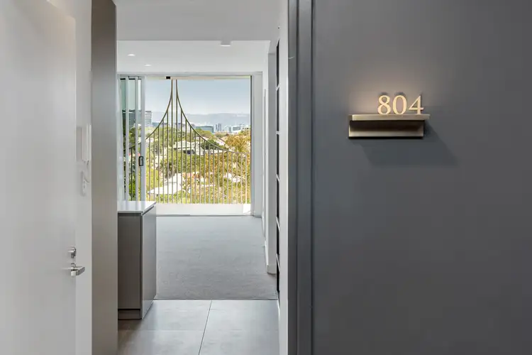 804/5 Waterloo Street, East Brisbane QLD 4169