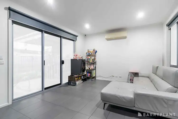 Fourth view of Homely unit listing, 2/50 Douglas Avenue, St Albans VIC 3021
