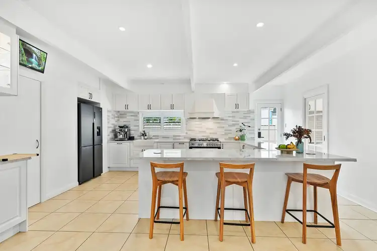 Fourth view of Homely house listing, 2 Pillaga Close, Kincumber NSW 2251