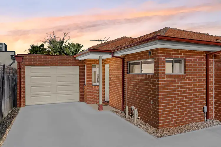 2/27 Spry Street, Coburg North VIC 3058