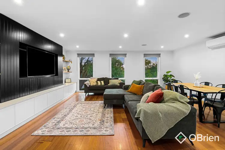 Fifth view of Homely house listing, 8 Illawarra Close, Frankston VIC 3199