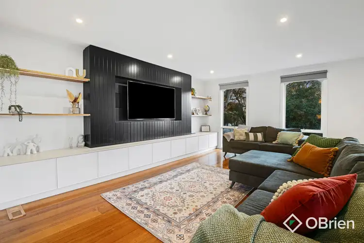 Sixth view of Homely house listing, 8 Illawarra Close, Frankston VIC 3199