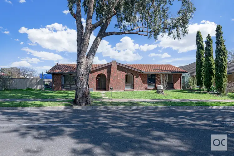 14 Melinda Crescent