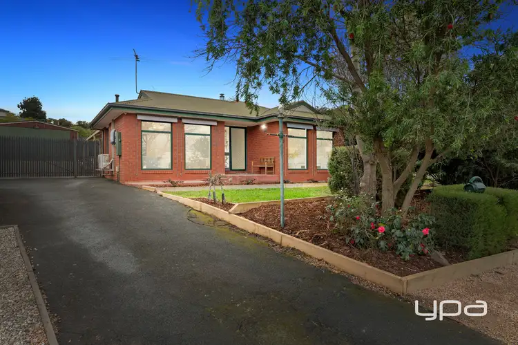 Second view of Homely house listing, 2 Cuthbertson Court, Bacchus Marsh VIC 3340