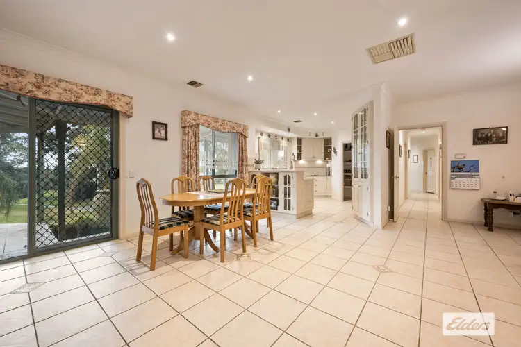 Sixth view of Homely house listing, 8 Argyle Way, West Wodonga VIC 3690