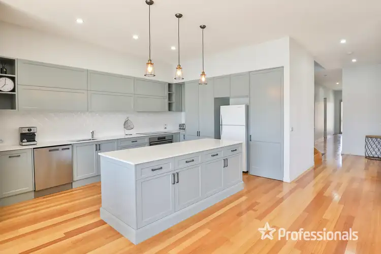 Sixth view of Homely house listing, 12 Bridge Way, Mildura VIC 3500